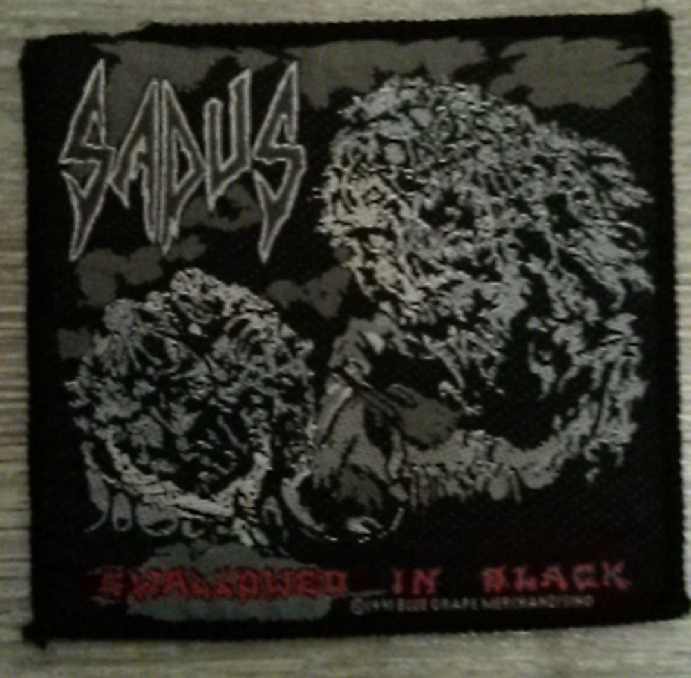 Ecusson Sadus - Swallowed in black