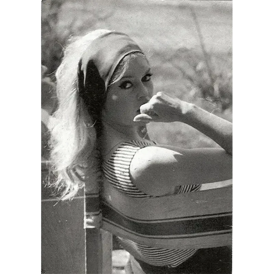 Postcard Brigitte Bardot - Le Mépris