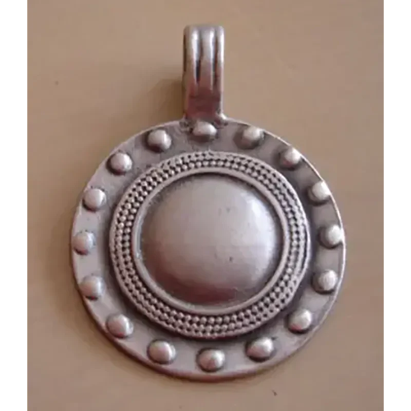 Pendentif [surfeur]