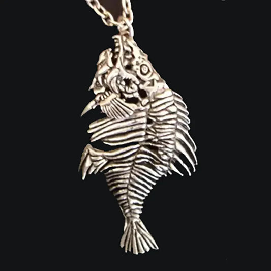 Pendant [Alchemy/Poker] Fishbone