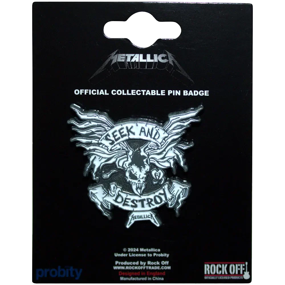 Pin's Metallica - Seek and Destroy présenté sur carte Rock Off - badge rouge et noir sous licence 2024
