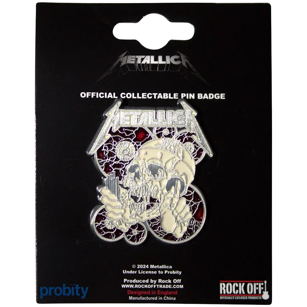 Pin Metallica - The Shortest Straw présenté sur carte Rock Off - badge rouge et noir sous licence 2024
