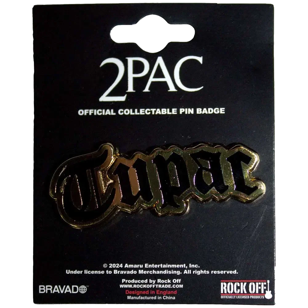 Pin officiel Tupac présenté sur carte Rock Off - badge doré et noir sous licence 2024